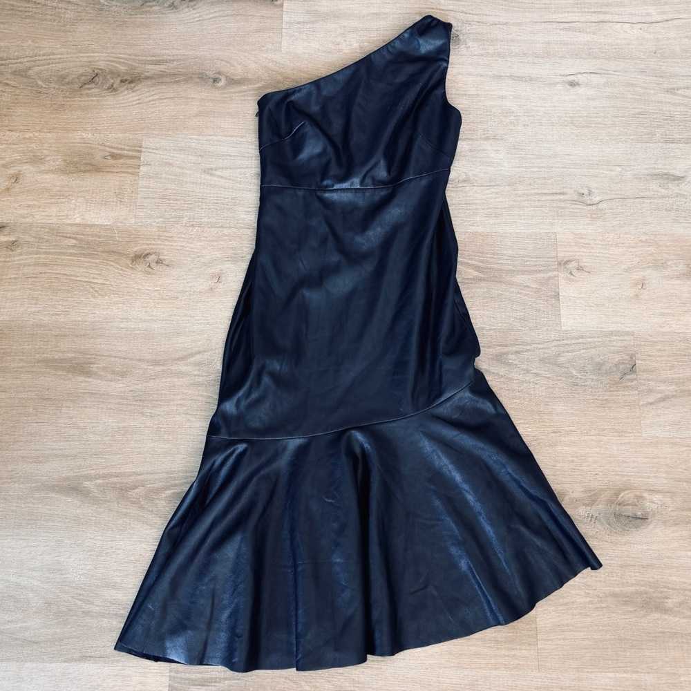 Faux Leather One-Shoulder Harris Dress Sachin & Babi - Picture 7 of 8